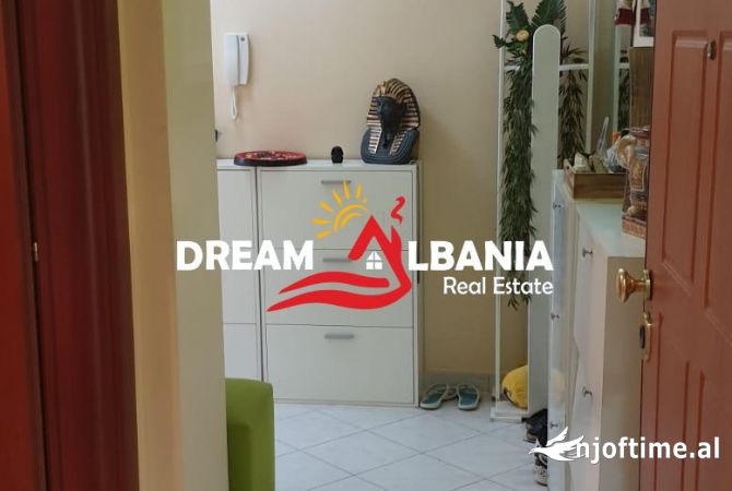 Shtepi me qera Apartament ne Tirane, 2+1, Mobilimi E mobiluar, Pagesa 460  Euro.