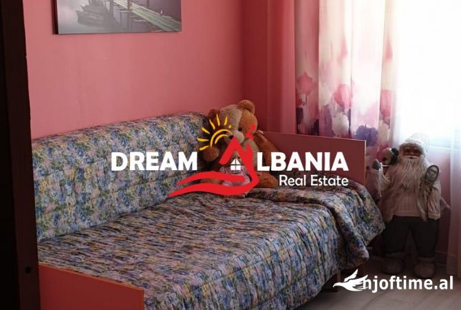 Shtepi me qera 2+1 ne Tirane - 460 Euro