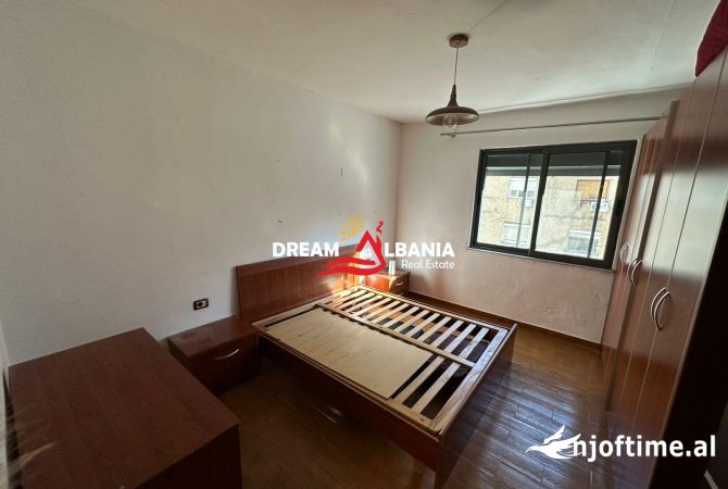 Shtepi ne shitje Apartament ne Tirane, 1+1, Mobilimi E mobiluar, Pagesa 115,000  Euro.
