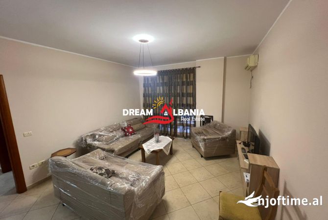 Casa in affitto 3+1 a Tirana - 1,000 Euro