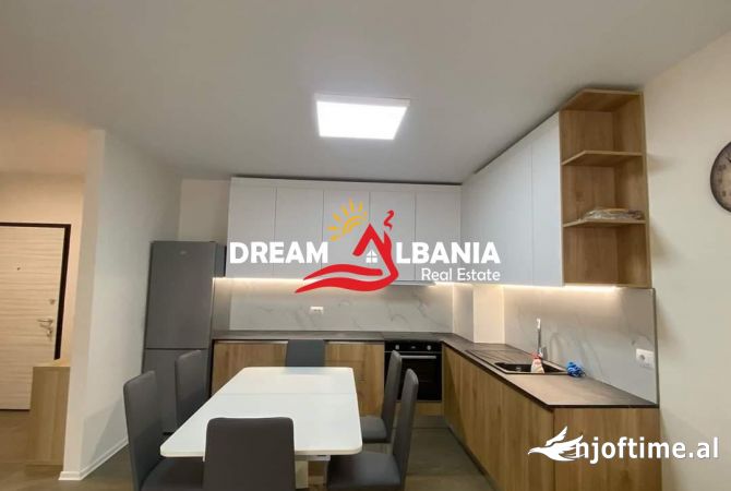 Shtepi ne shitje 3+1 ne Tirane - 220,000 Euro