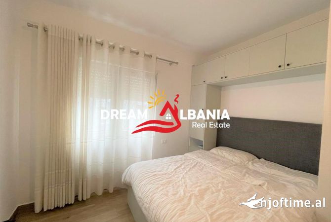 Shtepi me qera Apartament ne Tirane, 2+1, Mobilimi E mobiluar, Pagesa 800  Euro.