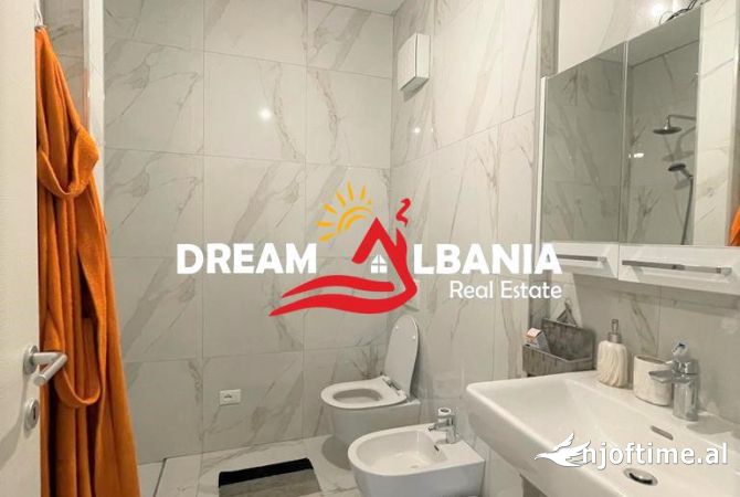 Shtepi me qera Apartament ne Tirane, 2+1, Mobilimi E mobiluar, Pagesa 800  Euro.