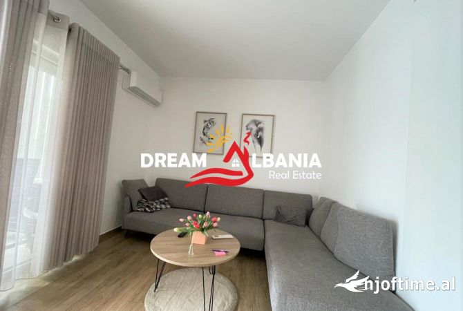 Shtepi me qera 2+1 ne Tirane - 800 Euro