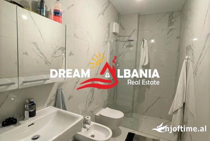 Shtepi me qera Apartament ne Tirane, 2+1, Mobilimi E mobiluar, Pagesa 800  Euro.