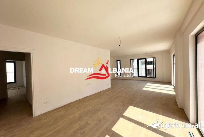 Shtepi ne shitje 3+1 ne Tirane - 305,100 Euro