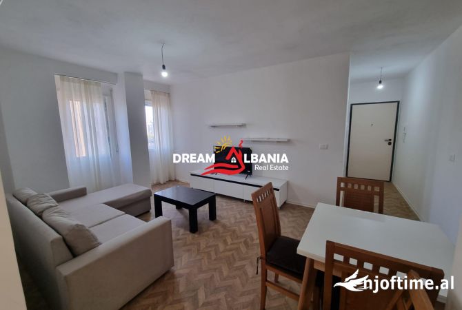 Shtepi me qera 2+1 ne Tirane - 650 Euro