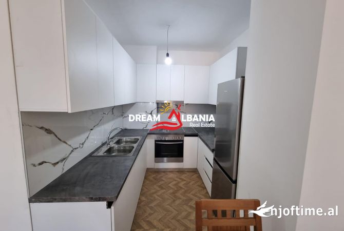 Shtepi me qera 2+1 ne Tirane - 650 Euro