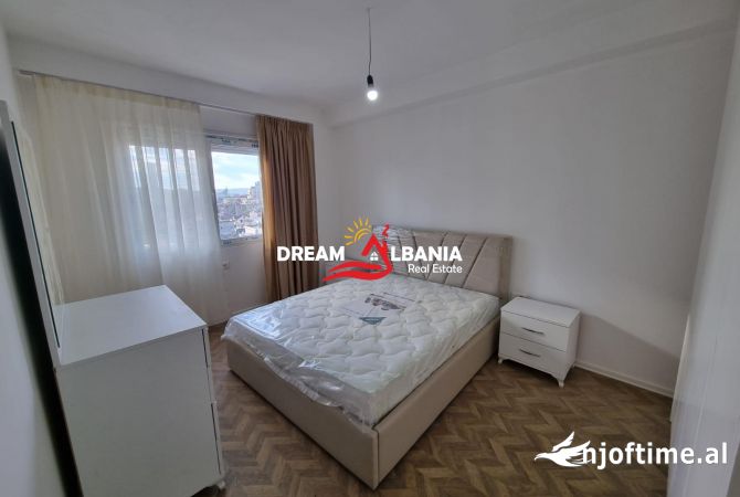 Shtepi me qera Apartament ne Tirane, 2+1, Mobilimi E mobiluar, Pagesa 650  Euro.