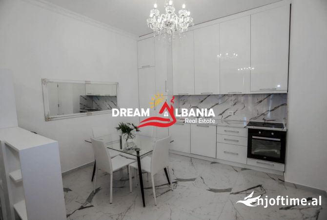 Shtepi ne shitje 1+1 ne Tirane - 220,000 Euro