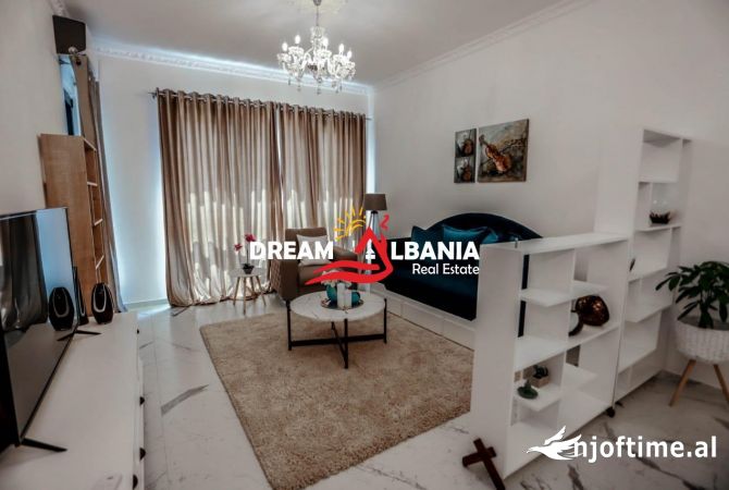 Shtepi ne shitje 1+1 ne Tirane - 220,000 Euro