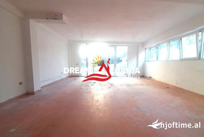 Ambient biznesi ne shitje 1+1 ne Tirane - 1,700,000 Euro