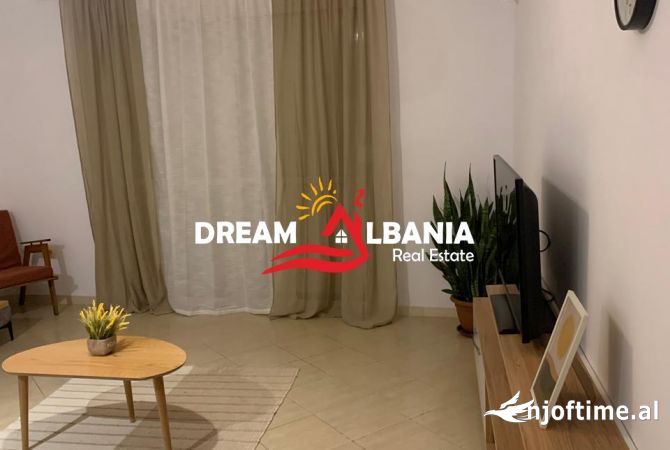 Shtepi me qera 2+1 ne Tirane - 800 Euro