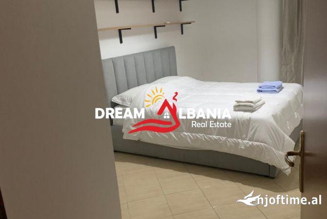 Shtepi me qera Apartament ne Tirane, 2+1, Mobilimi E mobiluar, Pagesa 800  Euro.