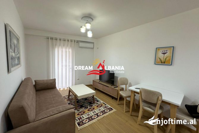 Shtepi me qera 2+1 ne Tirane - 600 Euro