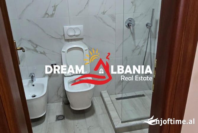 Shtepi ne shitje Apartament ne Tirane, 1+1, Mobilimi E mobiluar, Pagesa 135,000  Euro.