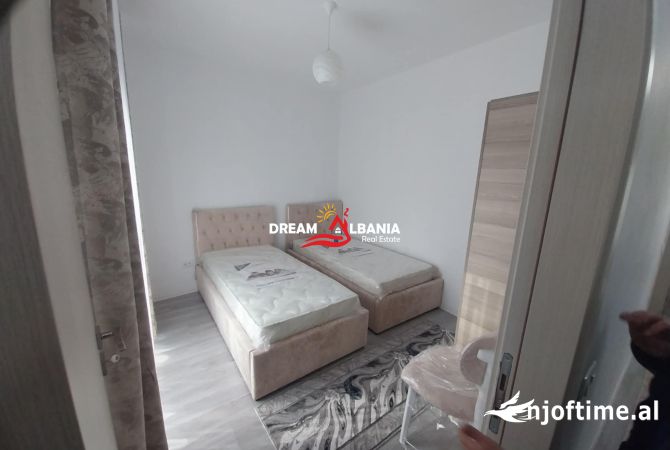 Shtepi me qera 2+1 ne Tirane - 650 Euro