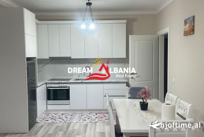 Shtepi me qera 2+1 ne Tirane - 500 Euro