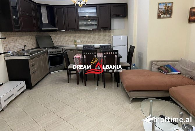 Shtepi me qera 1+1 ne Tirane - 400 Euro