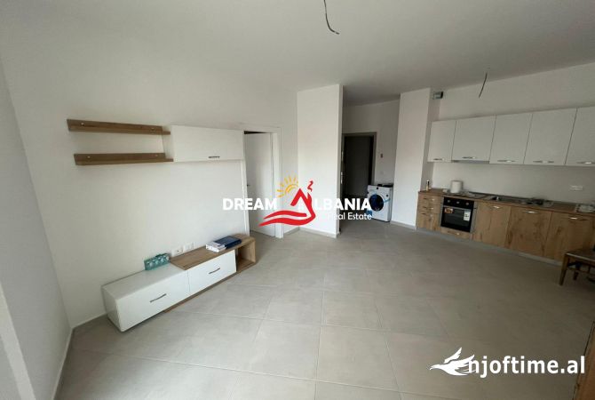 Shtepi me qera 1+1 ne Tirane - 490 Euro