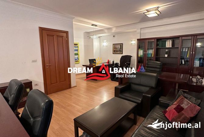 Vile me qera ne rrugen Mine Peza, prane Prokurorise ne Tirane (ID 4251060 )