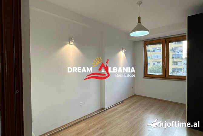 Vile me qera ne rrugen Mine Peza, prane Prokurorise ne Tirane (ID 4251060 )