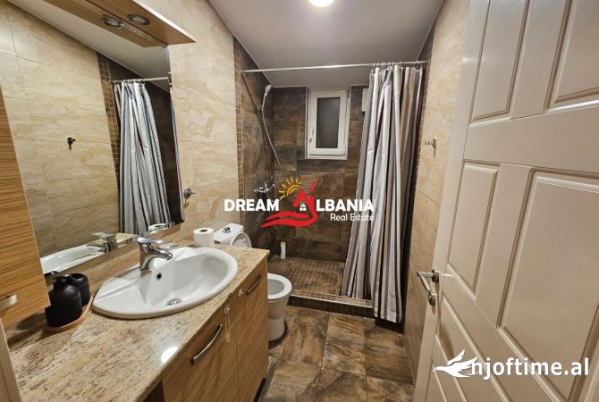 Shtepi me qera Apartament ne Tirane, 1+1, Mobilimi E mobiluar, Pagesa 650  Euro.