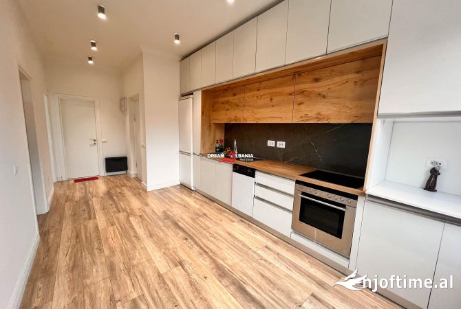 Shtepi me qera Apartament ne Tirane, 2+1, Mobilimi E mobiluar, Pagesa 700  Euro.