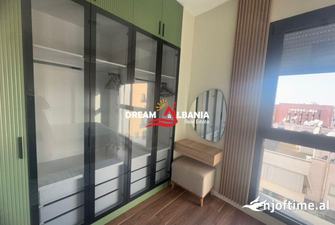 Shtepi me qera Apartament ne Tirane, 2+1, Mobilimi E mobiluar, Pagesa 1,500  Euro.