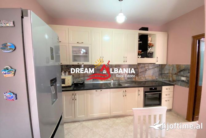 Shtepi me qera 2+1 ne Tirane - 600 Euro