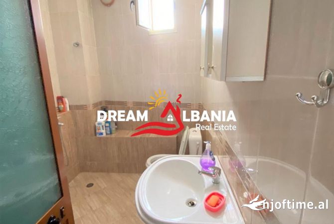 Shtepi me qera Apartament ne Tirane, 2+1, Mobilimi E mobiluar, Pagesa 600  Euro.