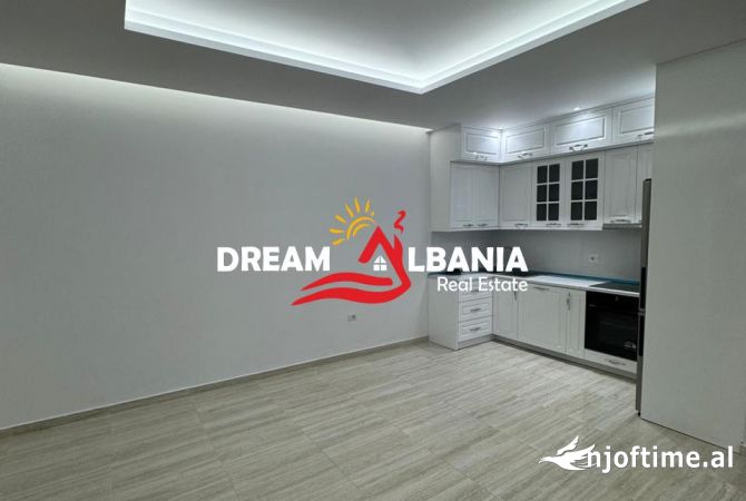 Shtepi me qera 2+1 ne Tirane - 600 Euro