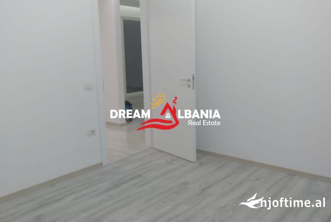 Shtepi me qera 2+1 ne Tirane - 600 Euro
