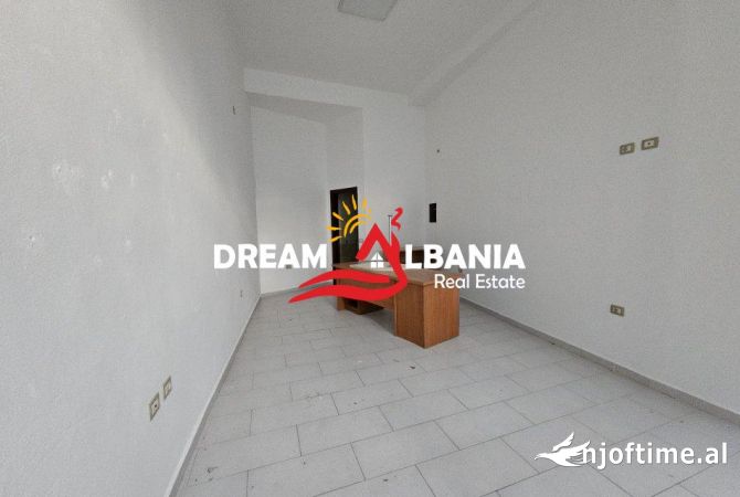 Ambient biznesi ne shitje 1+1 ne Tirane - 95,000 Euro