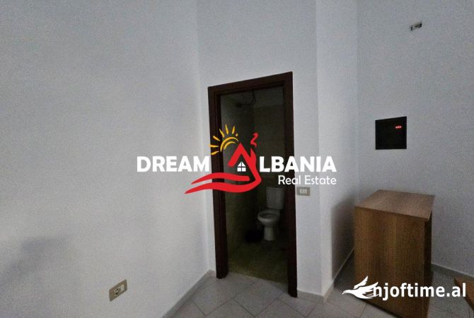 Ambient biznesi ne shitje 1+1 ne Tirane - 95,000 Euro
