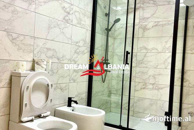 Shtepi ne shitje Apartament ne Tirane, 2+1, Mobilimi E mobiluar, Pagesa 260,000  Euro.