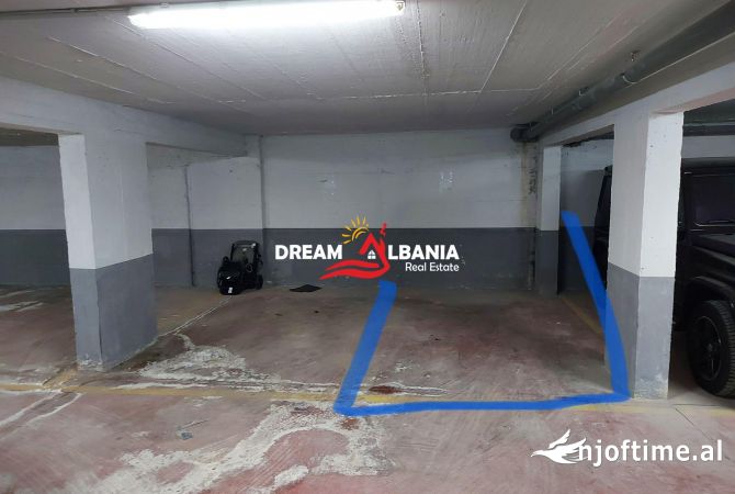 Shtepi ne shitje Apartament ne Tirane, 2+1, Mobilimi E mobiluar, Pagesa 260,000  Euro.