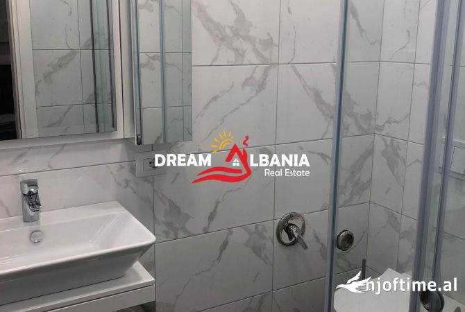 Shtepi ne shitje Apartament ne Tirane, 2+1, Mobilimi E mobiluar, Pagesa 260,000  Euro.