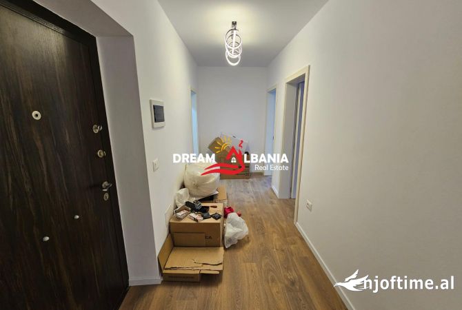 Shtepi me qera Apartament ne Tirane, 2+1, Mobilimi Bosh, pa mobiluar, Pagesa 45,000  Leke.