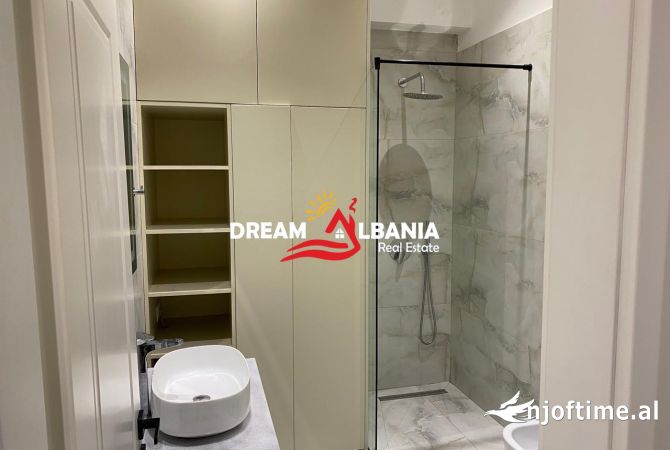 Shtepi me qera Apartament ne Tirane, 1+1, Mobilimi E mobiluar, Pagesa 550  Euro.