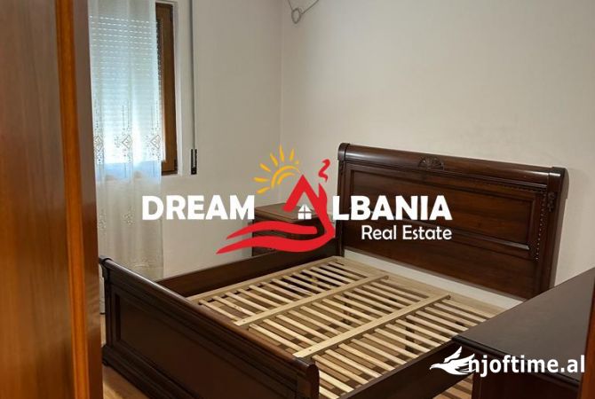 Shtepi me qera Apartament ne Tirane, 2+1, Mobilimi E mobiluar, Pagesa 75,000  Leke.