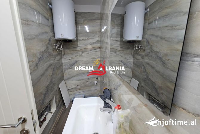 Shtepi me qera Apartament ne Tirane, 2+1, Mobilimi Bosh, pa mobiluar, Pagesa 45,000  Leke.