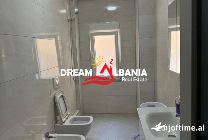 Shtepi me qera Apartament ne Tirane, 2+1, Mobilimi E mobiluar, Pagesa 650  Euro.