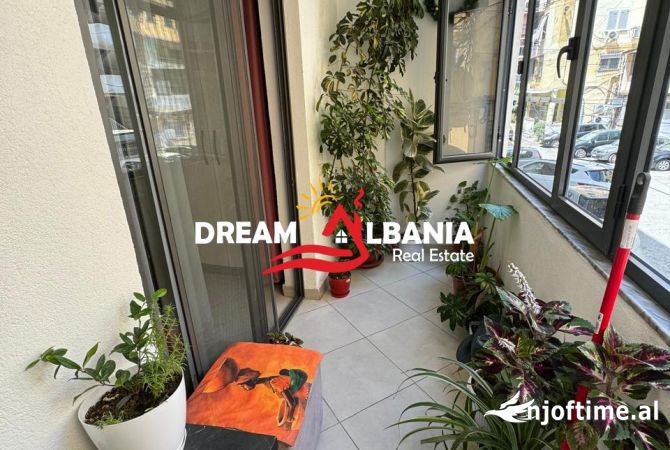 Shtepi me qera 2+1 ne Tirane - 650 Euro