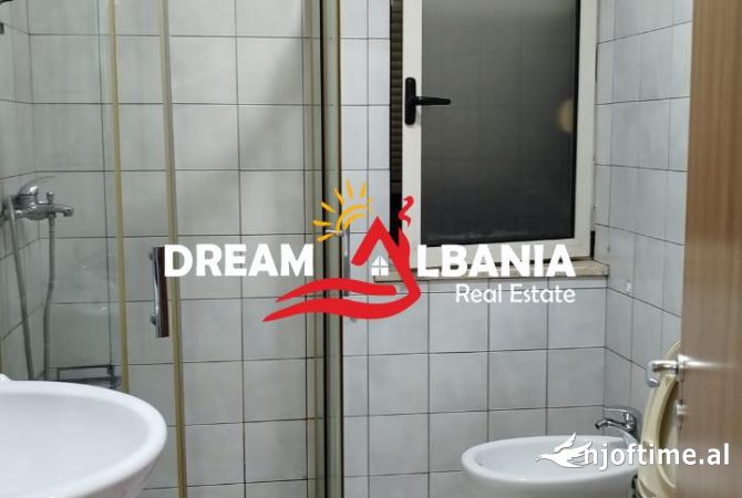 Shtepi me qera Apartament ne Tirane, 2+1, Mobilimi E mobiluar, Pagesa 550  Euro.