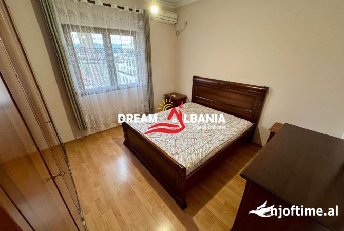 Shtepi me qera Apartament ne Tirane, 2+1, Mobilimi E mobiluar, Pagesa 600  Euro.
