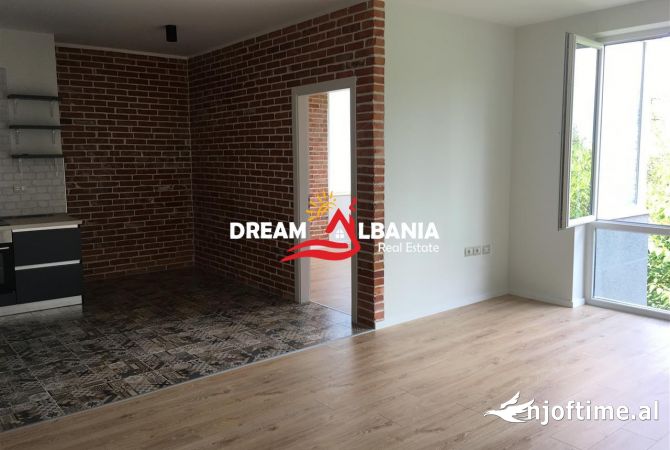 Shtepi me qera 2+1 ne Tirane - 450 Euro