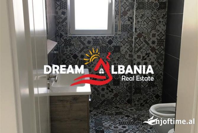 Shtepi me qera Apartament ne Tirane, 2+1, Mobilimi Pjeserisht e mobiluar, Pagesa 450  Euro.