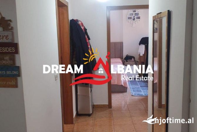 Shtepi me qera Apartament ne Tirane, 2+1, Mobilimi E mobiluar, Pagesa 56,000  Leke.
