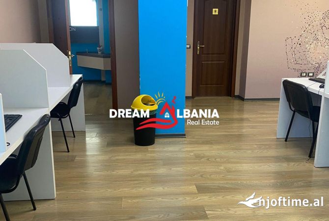 Ambient biznesi me qera 3+1 ne Tirane - 3,000 Euro